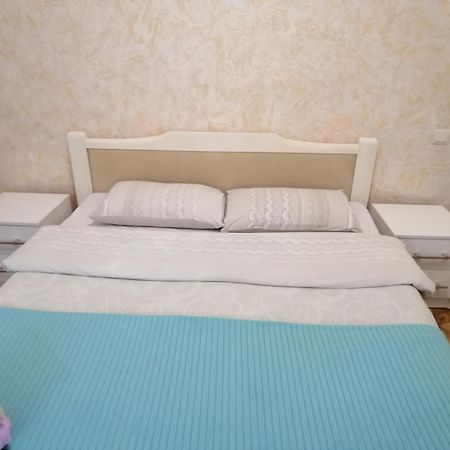 Apartamenty U Deribasovskoi Odesa Habitación foto